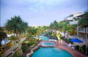 1BR Modern Unit with Ocean Views - Alex Beach Resort